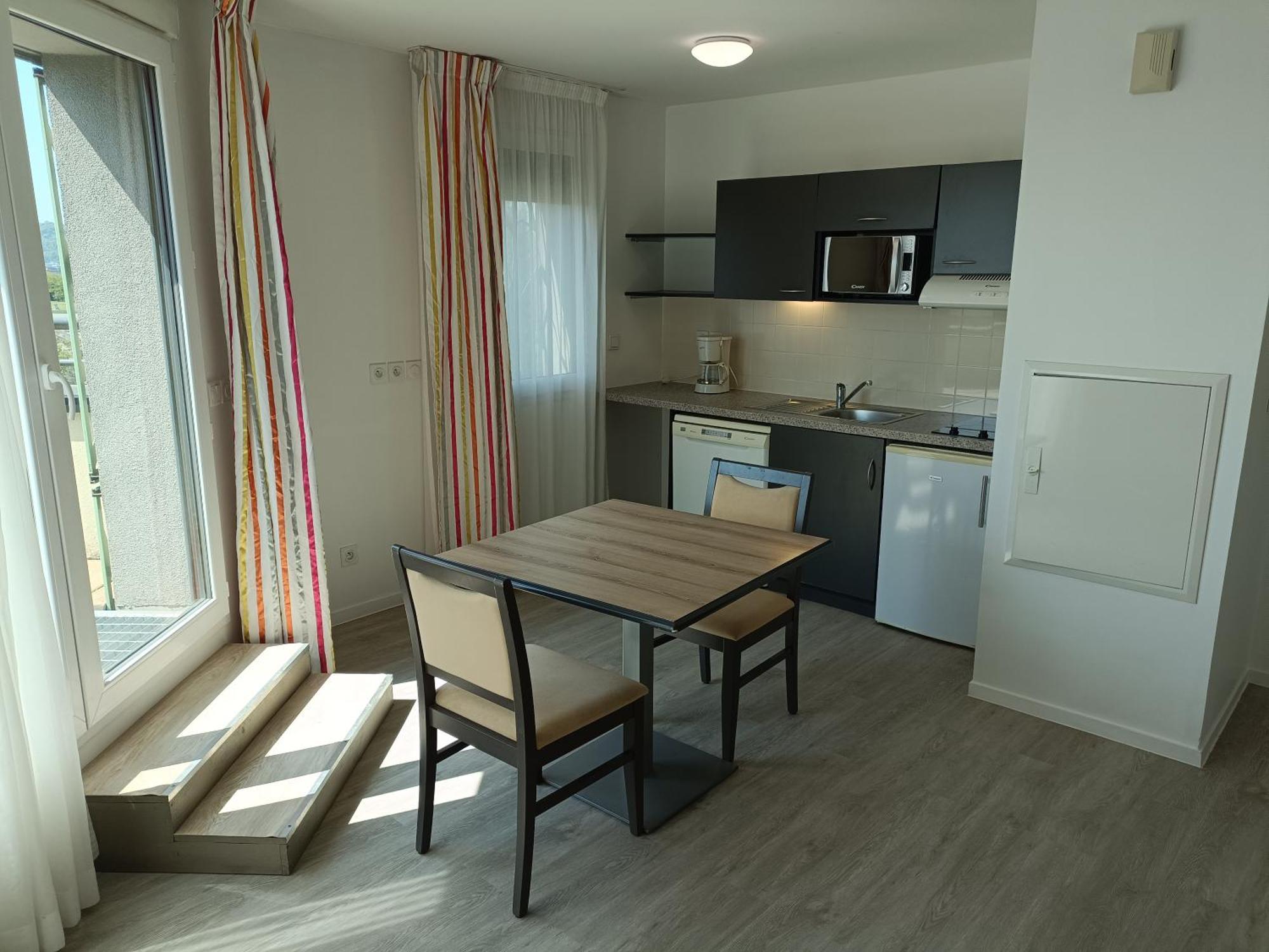Terres De France - Appart Hotel Rouen Flaubert Ngoại thất bức ảnh